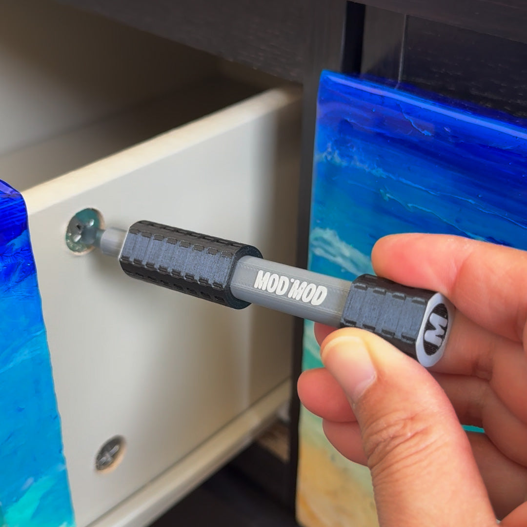 Behind the name "MODxMOD"